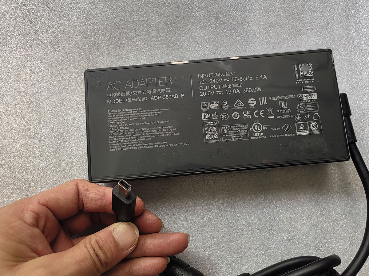 NEW 20V 19A Rectangle Conn 380 - Pc Gaming Asus Rog ulasan dan harga